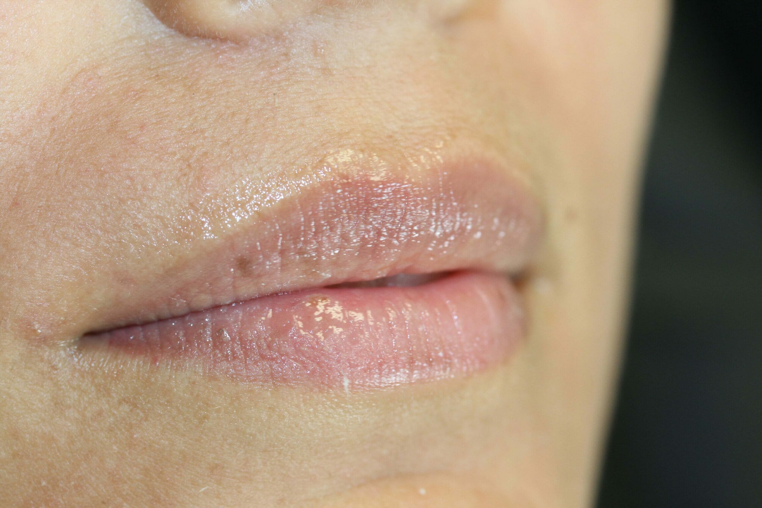 permanent lip liner color