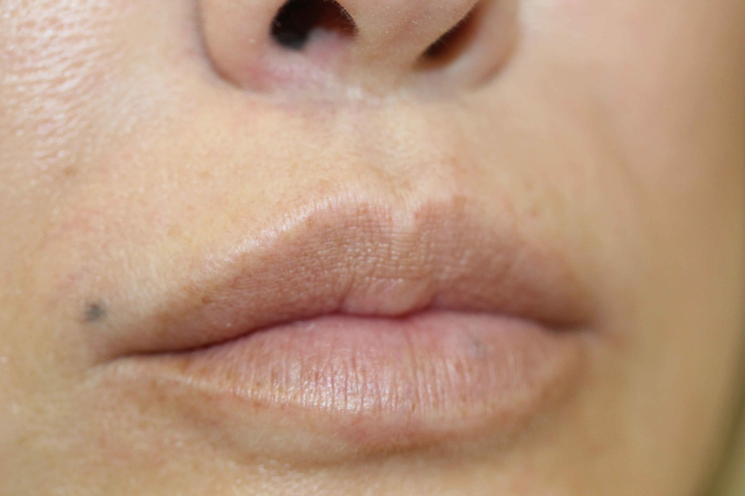 permanent lip liner color